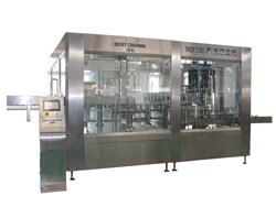 Высокоскоростное оборудование для промывки, наполнения и укупорки воды в бутылки 